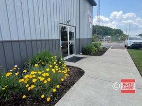 4553 Aultman Ave NW, Canton, OH à louer Photo intérieure– Image 2 sur 15