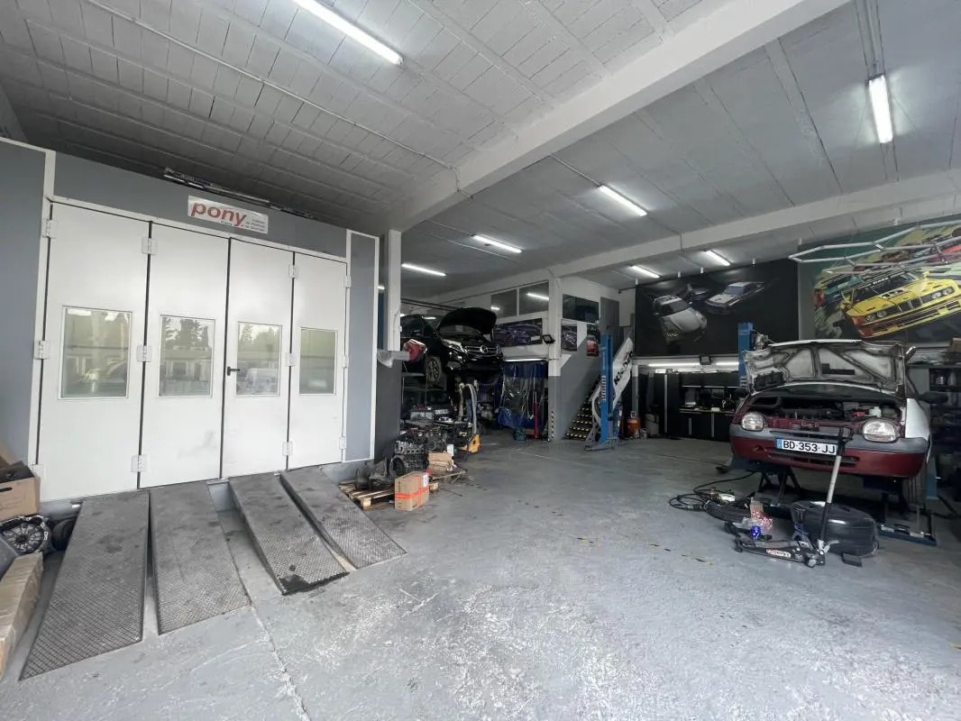 Local commercial dans Le Cannet à vendre Photo de l’immeuble– Image 1 sur 15