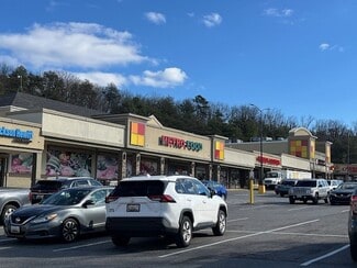 Plus de détails pour 7700-7778 Landover Rd, Hyattsville, MD - Local commercial à louer