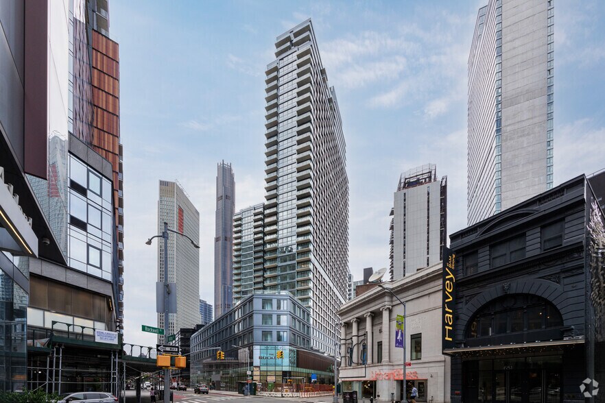 625-635 Fulton St, Brooklyn, NY à louer - Photo principale – Image 1 sur 3