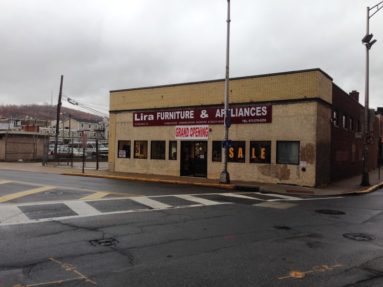 70-74 Prospect St, Paterson, NJ à louer - Photo principale – Image 1 sur 3