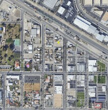 Oasis Street, Indio, CA - Vue aérienne  vue de carte - Image1