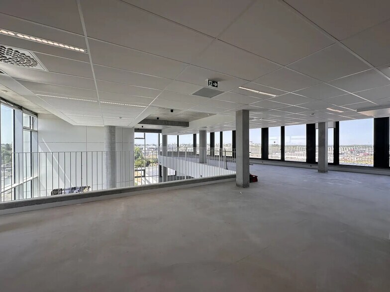 Bureau dans Angers à louer - Photo de l’immeuble – Image 3 sur 5