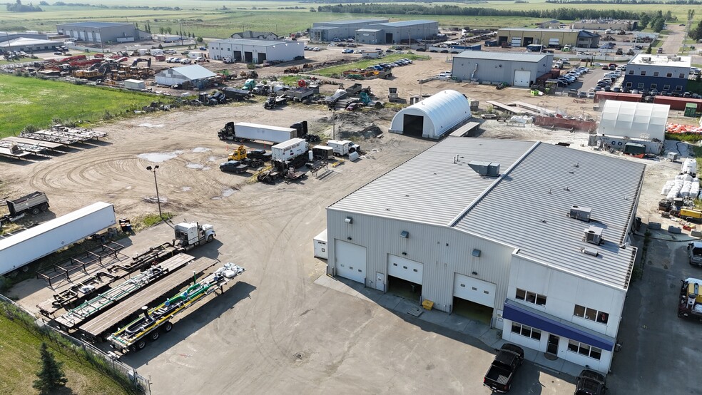 11405 85 Av, Fort Saskatchewan, AB à louer - Photo de l’immeuble – Image 2 sur 6
