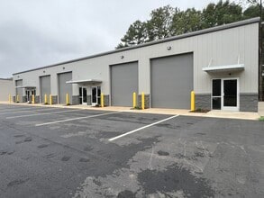 1781 S NC 16 Business Hwy, Stanley, NC à louer Photo intérieure– Image 1 sur 3