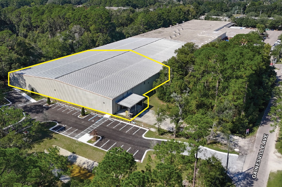 7660 Gainesville Ave, Jacksonville, FL à louer Photo intérieure– Image 1 sur 3