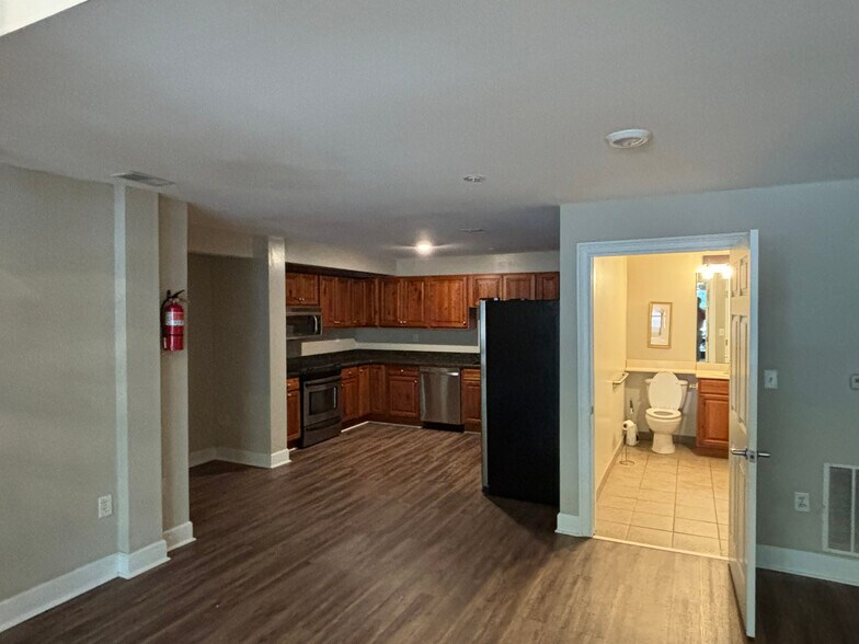 1520 Main St, Columbia, SC à louer - Photo de l’immeuble – Image 3 sur 18