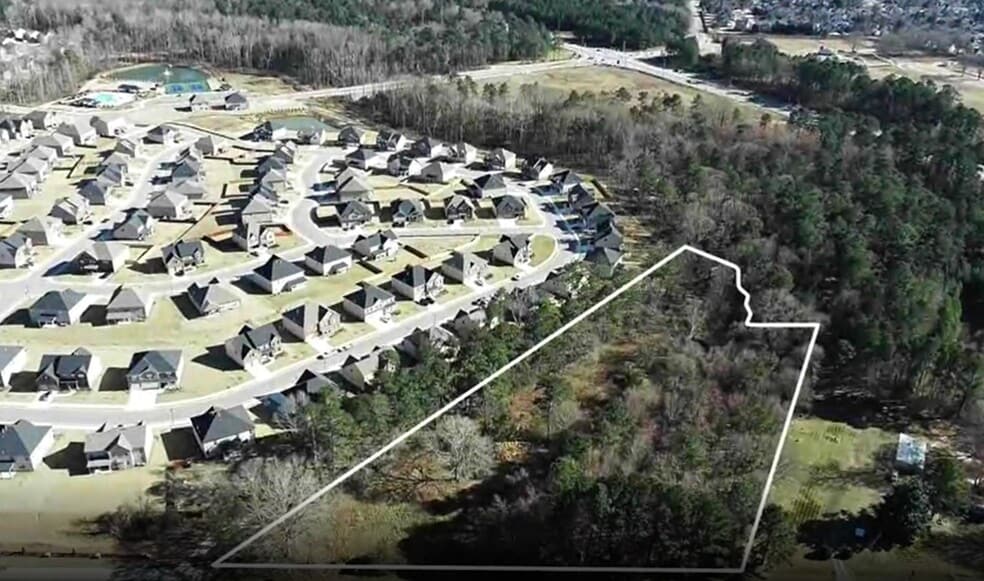 109 & 127 Ozora Rd, Loganville, GA à vendre - Photo principale – Image 1 sur 2