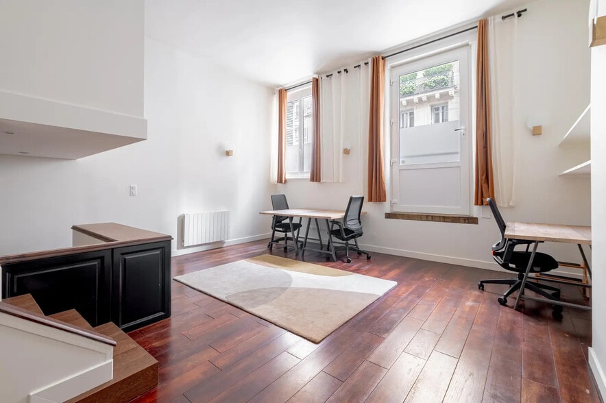 34 Rue De Liège, Paris à louer - Photo intérieure – Image 3 sur 14