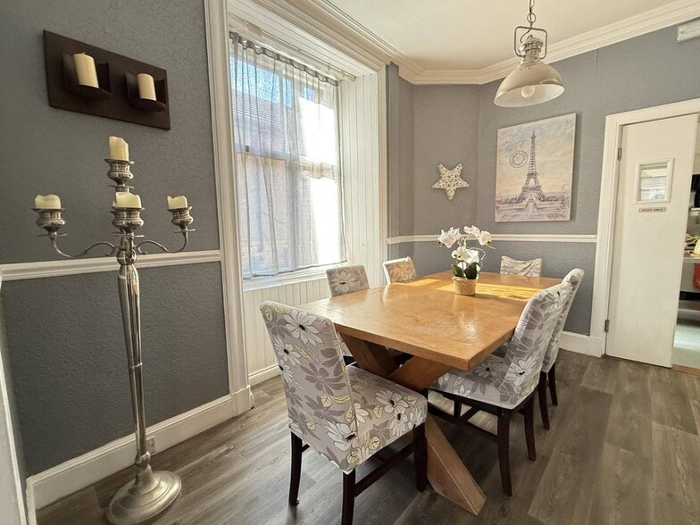 1 High St, Auchterarder à vendre - Photo de l’immeuble – Image 3 sur 16