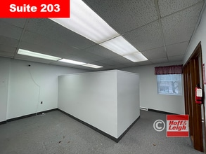 1717 Brittain Rd, Akron, OH à louer Photo intérieure– Image 2 sur 4