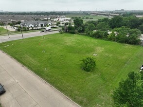 2465 McIver Lane, Carrollton, TX - Vue aérienne vue de carte - Image1