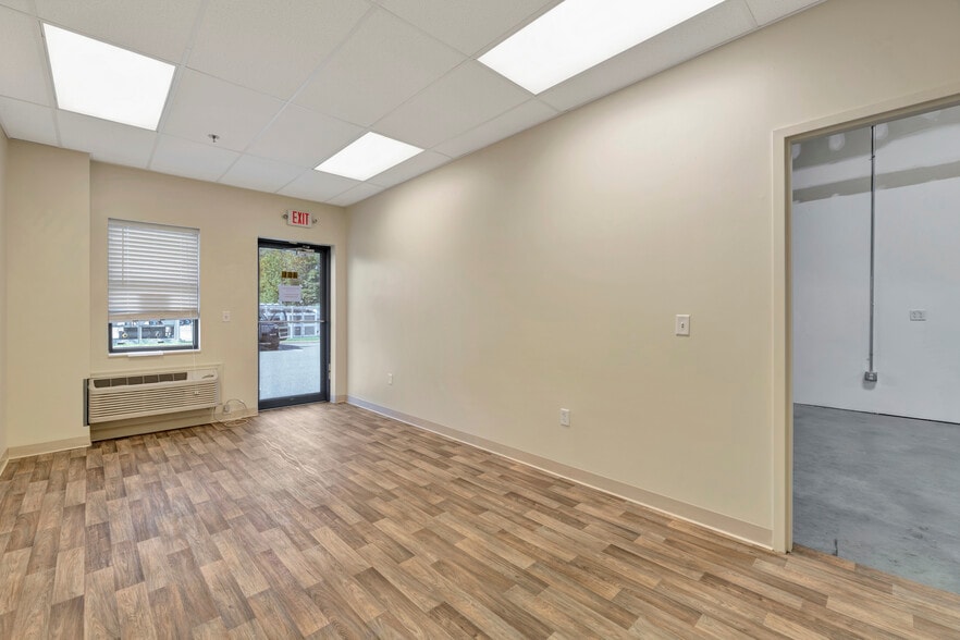 400 Carson Dr, Bear, DE à louer - Photo intérieure – Image 2 sur 26