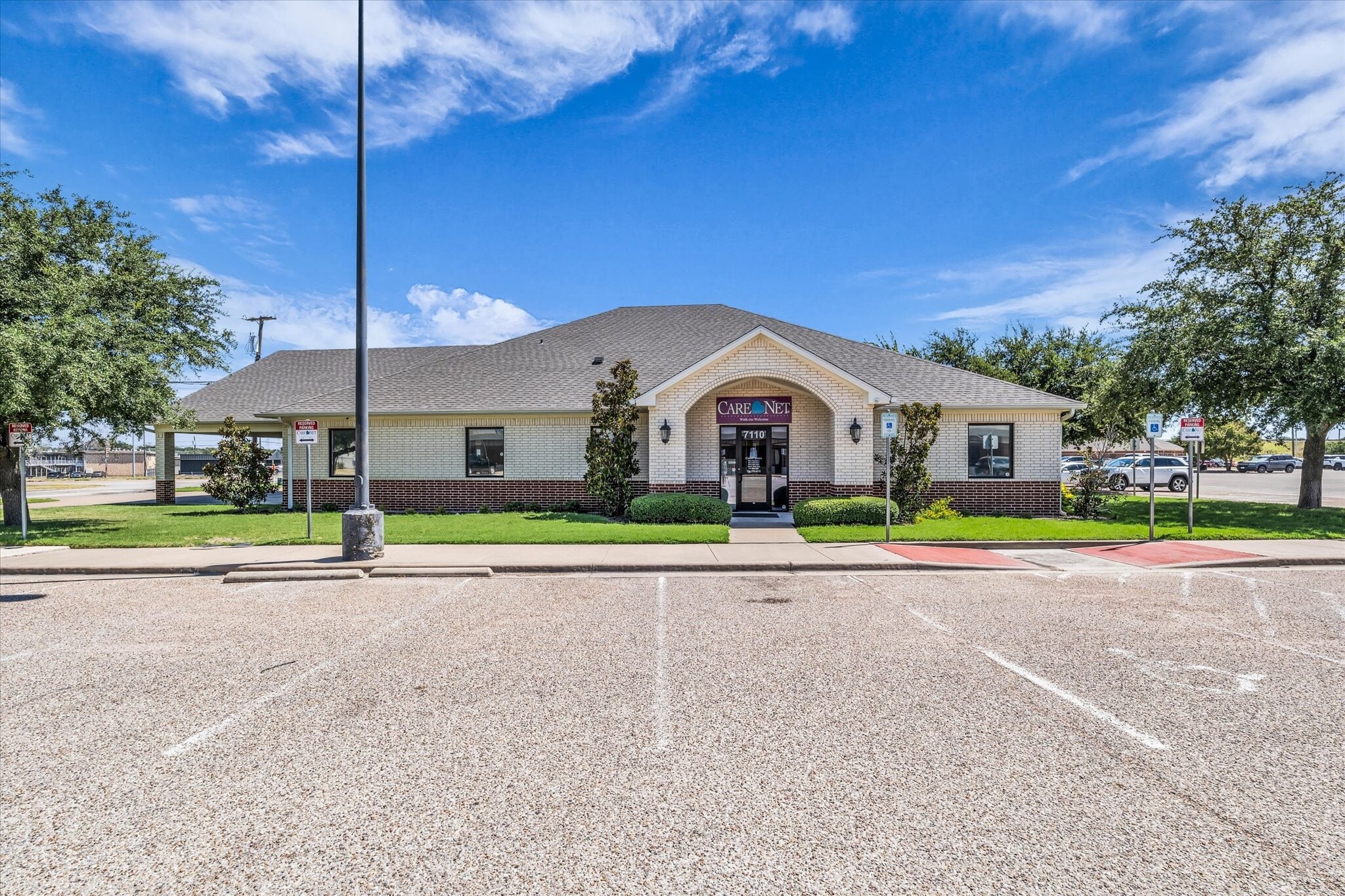 7110 Sanger Ave, Waco, TX à louer Photo principale– Image 1 sur 12