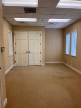 11450 SE Dixie Hwy, Hobe Sound, FL à louer Photo intérieure– Image 1 sur 5