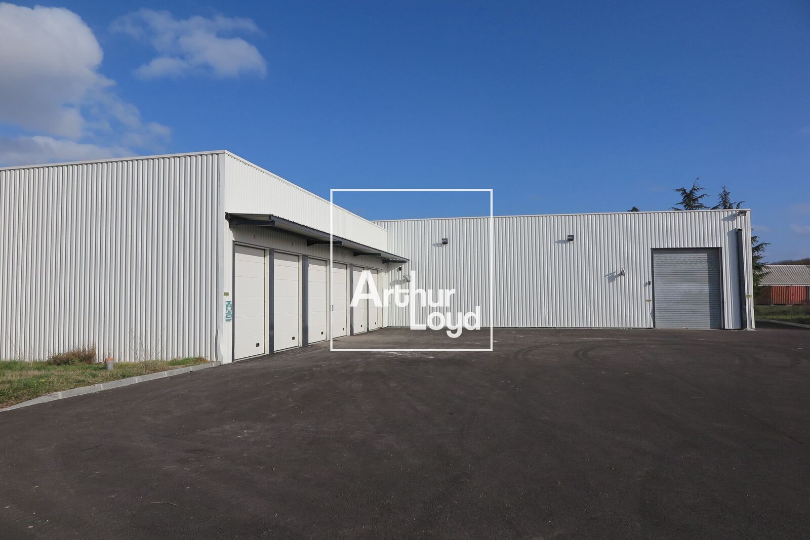 38 Rue Du Luxembourg, Le Fauga à louer Photo principale– Image 1 sur 10