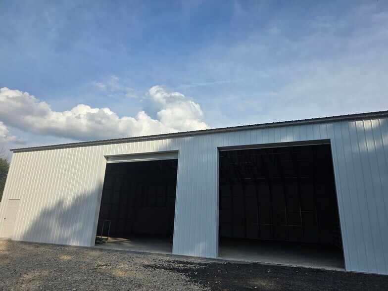 23147 Hubbards Rd, Remington, VA à louer - Photo de l’immeuble – Image 3 sur 10