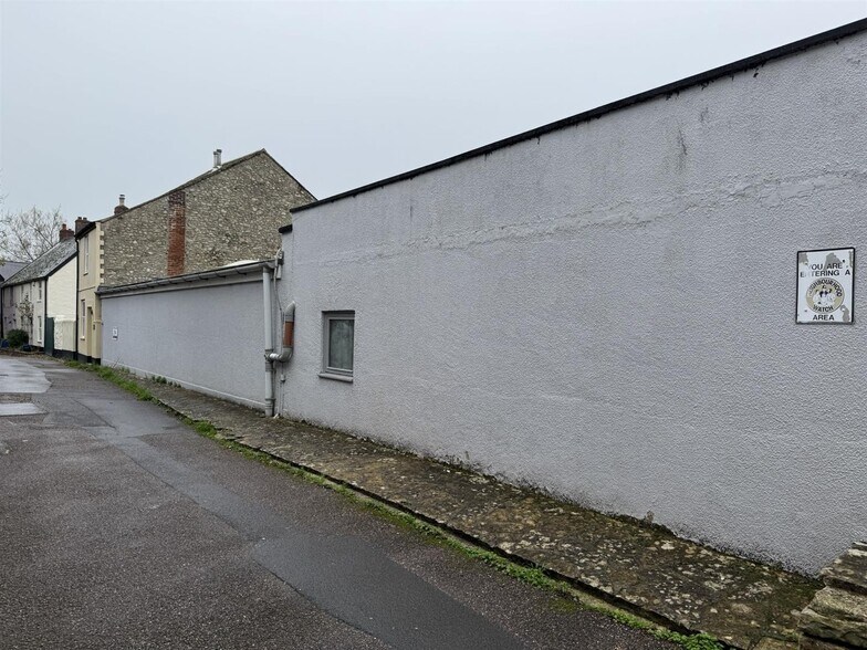 9 Castle Hl, Axminster à louer - Photo de l’immeuble – Image 3 sur 3