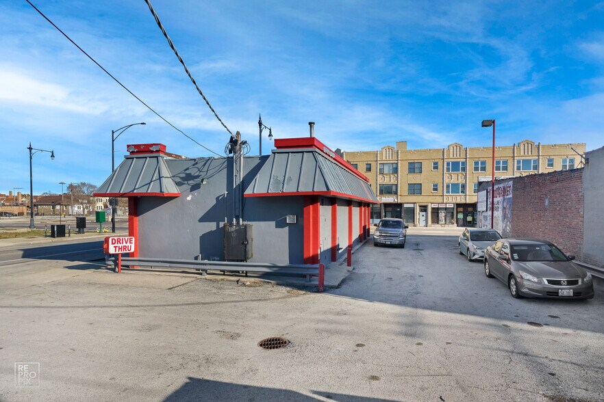 1359 W 79th St, Chicago, IL à vendre - Photo de l’immeuble – Image 3 sur 4