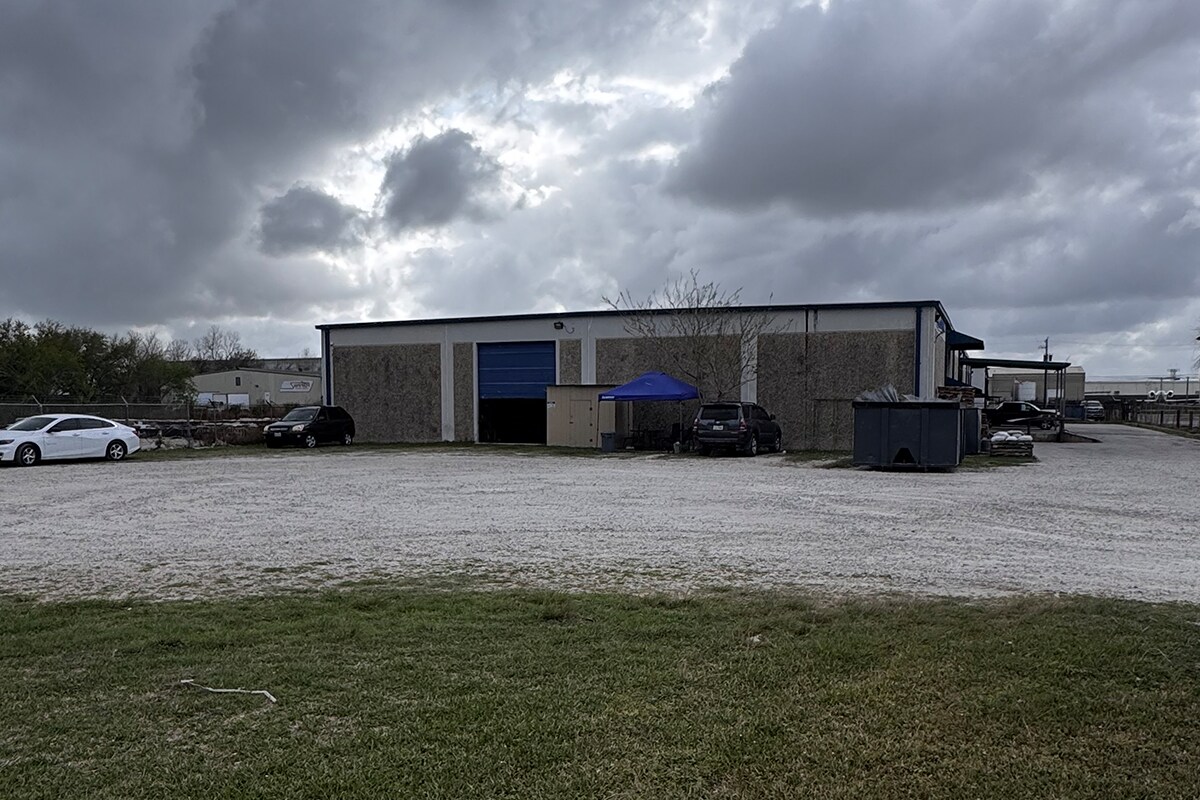 8527 W Monroe Rd, Houston, TX à vendre Photo principale– Image 1 sur 5