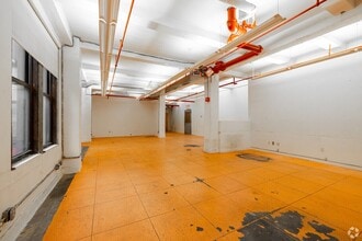 94-104 Lafayette St, New York, NY à louer Photo intérieure– Image 2 sur 7