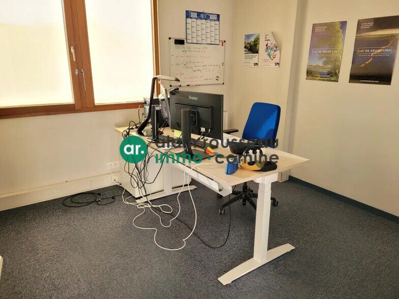 Bureau dans Nantes à louer - Photo de l’immeuble – Image 3 sur 4