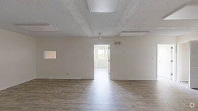 5701 NW 88th Ave, Tamarac, FL à louer Numérisation 3D Matterport– Image 1 sur 4