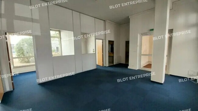 Plus de détails pour 2 Rue Crucy, Nantes - Bureau à vendre