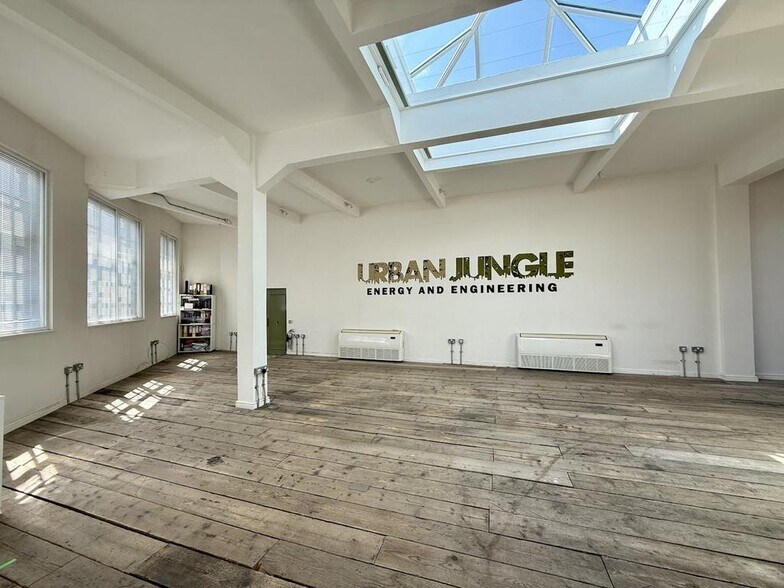 120 Great Hampton Row, Birmingham à louer - Photo de l’immeuble – Image 3 sur 11