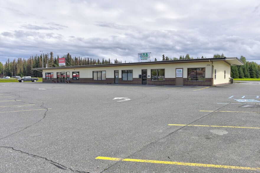 10735 Kenai Spur Hwy, Kenai, AK à louer - Photo de l’immeuble – Image 1 sur 22