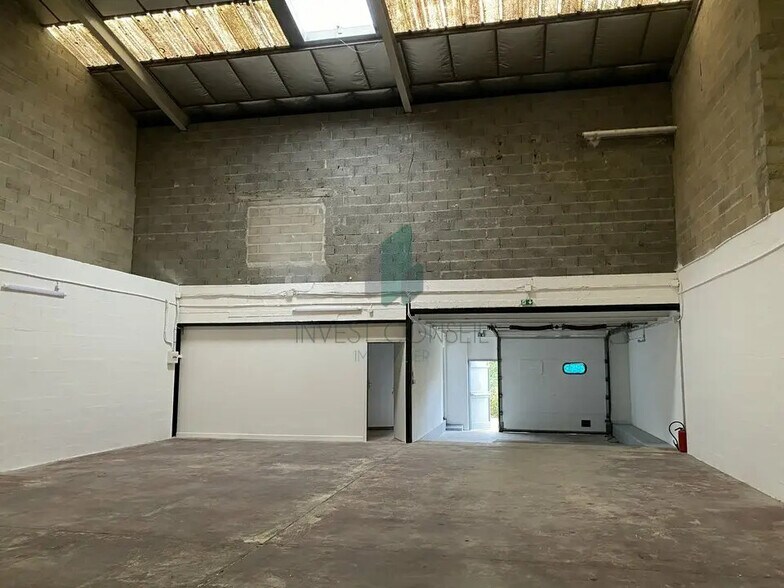 Bureau dans Eaubonne à louer - Photo de l’immeuble – Image 1 sur 9