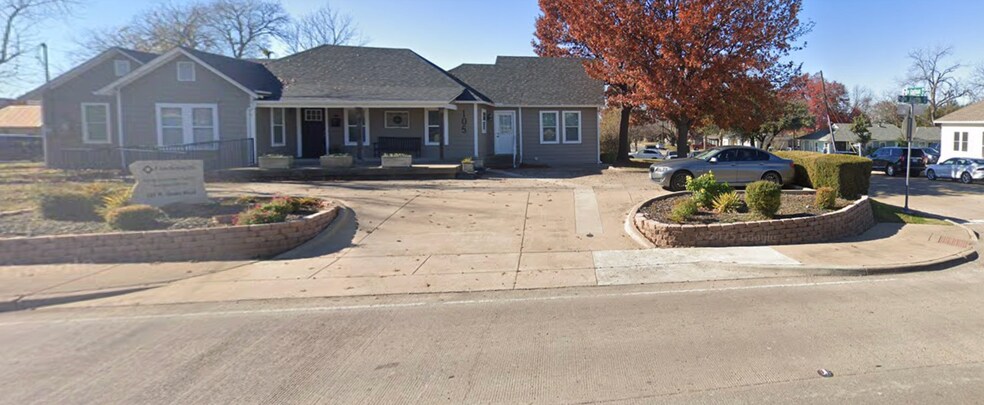 105 N Alamo Rd, Rockwall, TX à vendre - Photo de l’immeuble – Image 1 sur 16