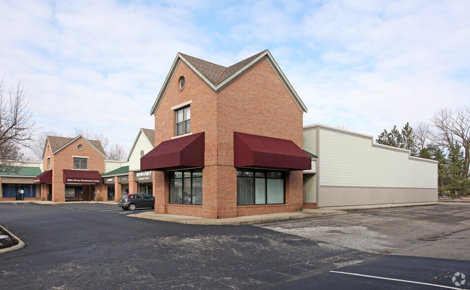 120-180 E Olentangy St, Powell, OH à louer - Photo de l’immeuble – Image 2 sur 4