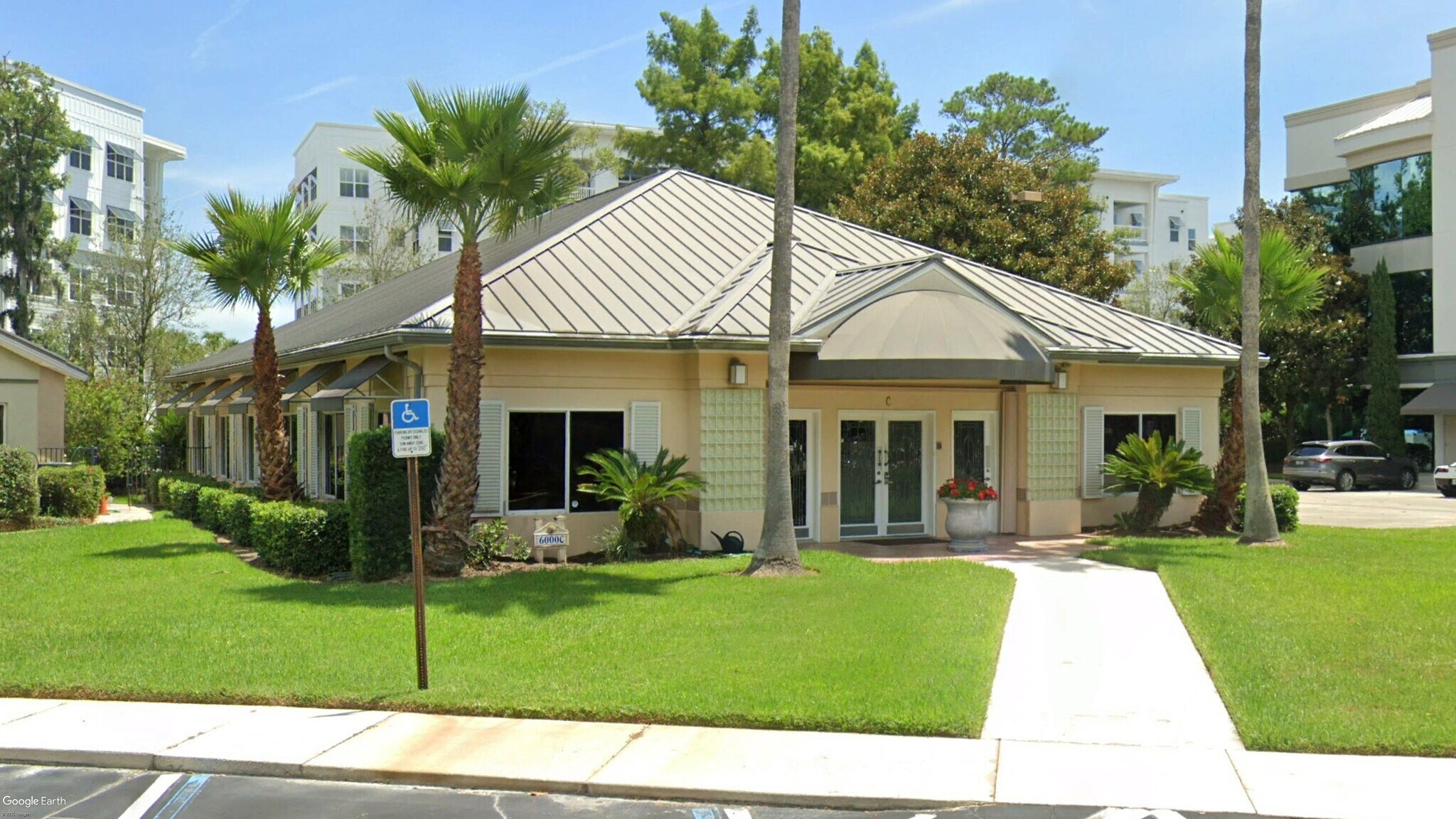 6000 Sawgrass Village Dr, Ponte Vedra Beach, FL à louer Photo de l’immeuble– Image 1 sur 3