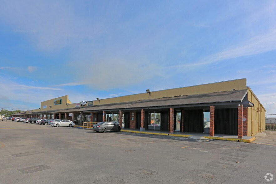 541 SW 16th St, Belle Glade, FL à louer - Photo principale – Image 1 sur 15