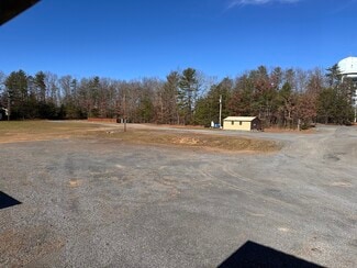 Plus de détails pour 233 Millboro Industrial Rd Rd, Millboro, VA - Terrain à louer