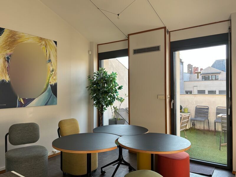 Bureau dans Lyon à louer Photo de l’immeuble– Image 1 sur 9