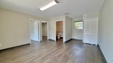 1108 S State St, Bunnell, FL à louer Photo intérieure– Image 2 sur 9