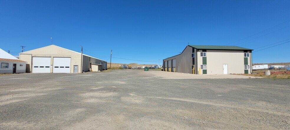 3101 & 3105 Vaughn Road portefeuille de 2 biens à vendre sur LoopNet.fr - Photo de l’immeuble – Image 1 sur 57