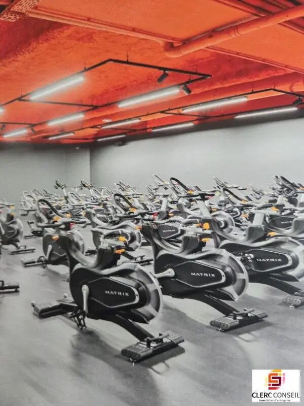 Plus de détails pour Local commercial à vendre