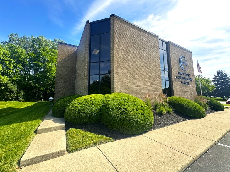 1195 E Alex-Bell Rd, Centerville, OH à vendre - Photo de l’immeuble – Image 3 sur 20