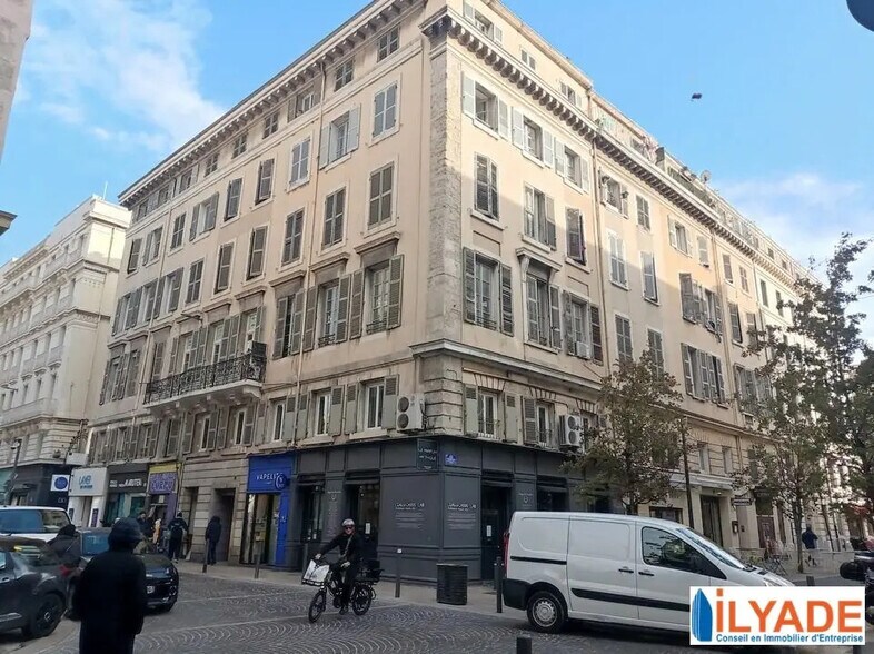 1 Rue Pytheas, Marseille à louer - Photo de l’immeuble – Image 2 sur 7