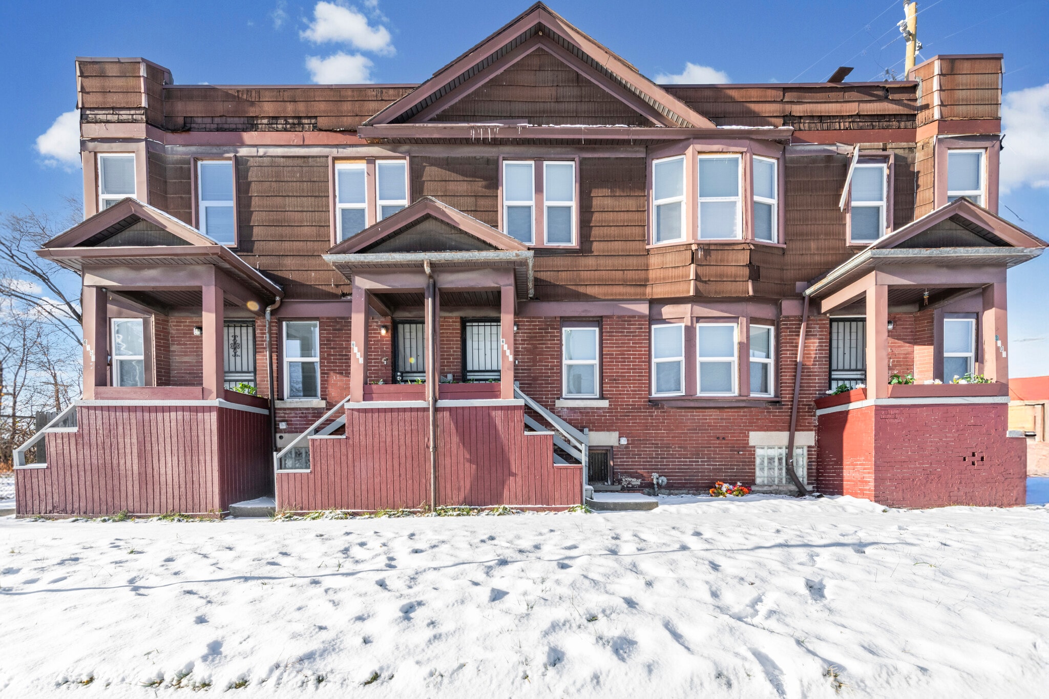 3 4Plexes portefeuille de 1 biens à vendre sur LoopNet.fr Photo principale– Image 1 sur 44