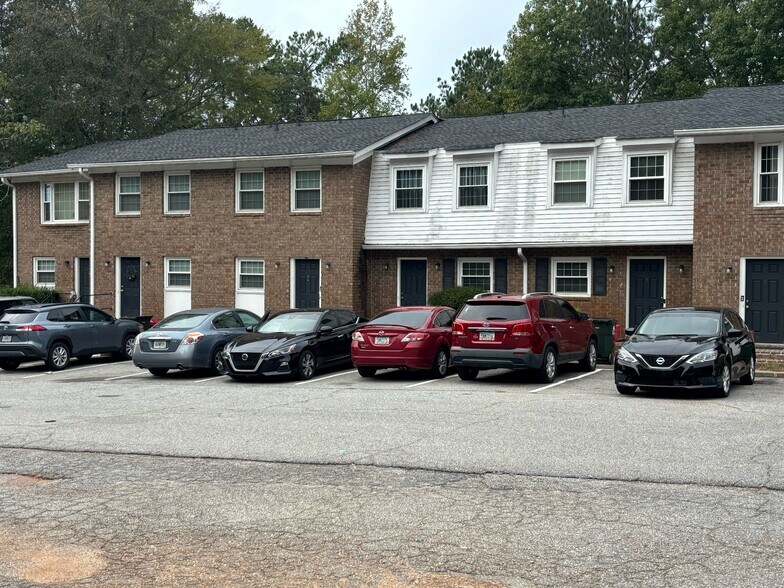 180 Chalfont Ln, Athens, GA à vendre - Photo de l’immeuble – Image 2 sur 3