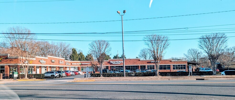 3039 South Blvd, Charlotte, NC à louer - Photo de l’immeuble – Image 3 sur 6