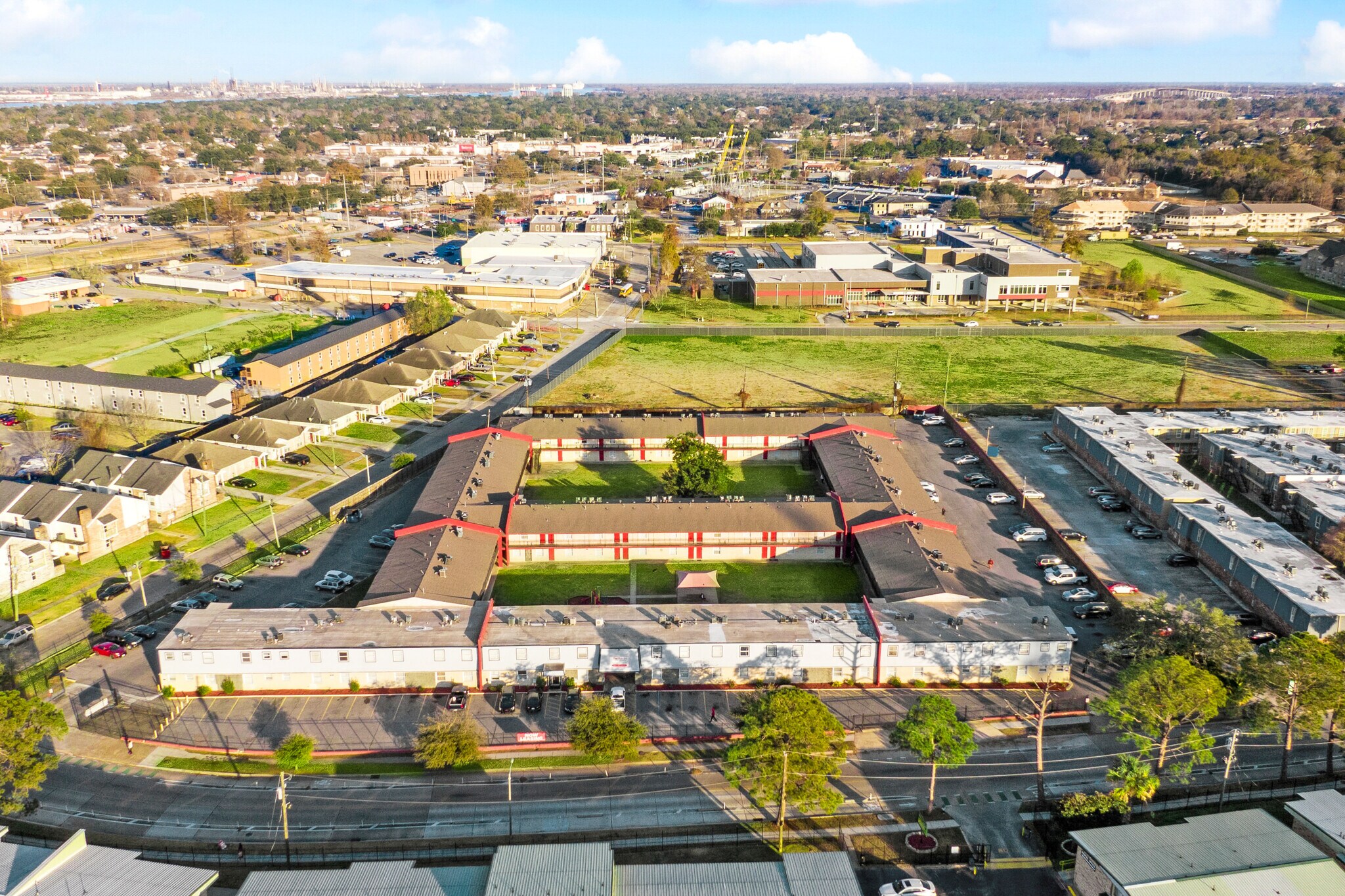 3300 Garden Oaks Dr, New Orleans, LA à vendre Photo principale– Image 1 sur 103