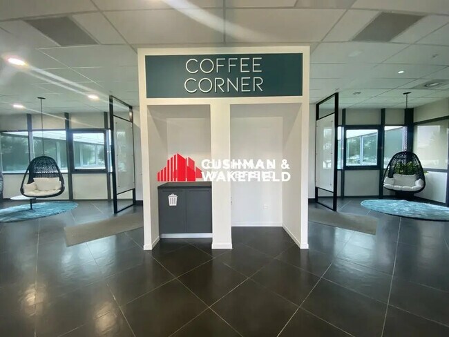 Plus de détails pour Bureau à louer