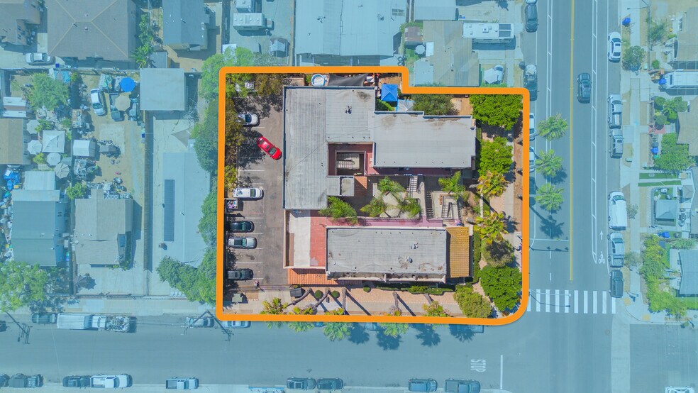 3691 National Ave, San Diego, CA à vendre - Photo de l’immeuble – Image 2 sur 25