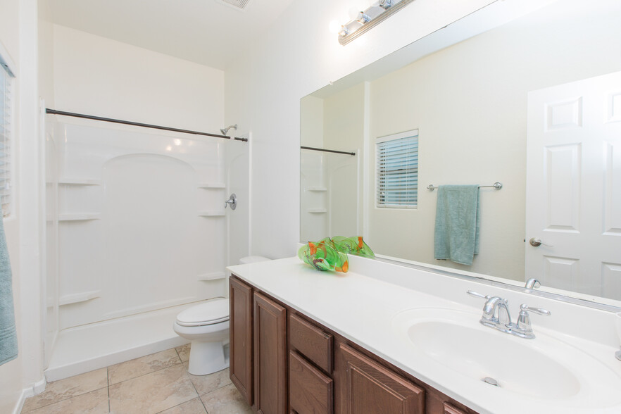 2315 W Kachina Trl, Phoenix, AZ à vendre - Photo intérieure – Image 2 sur 56