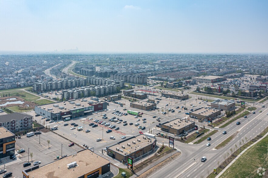 167 Ave NW, Edmonton, AB à louer - Aérien – Image 2 sur 5